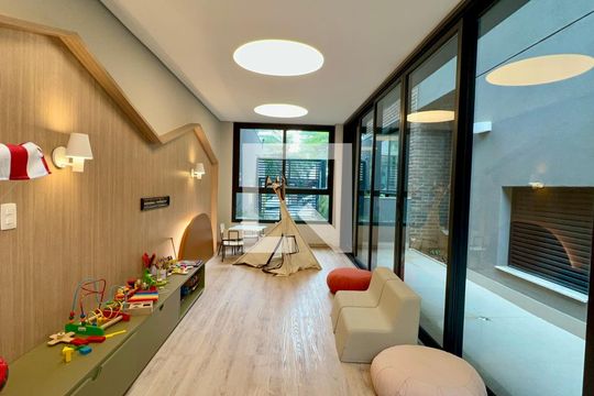 Brinquedoteca de kitnet/studio à venda com 1 quarto, 33m² em Sumaré, São Paulo