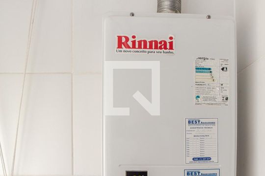 Cozinha e Área de Serviço de apartamento para alugar com 2 quartos, 49m² em Vila Guilherme, São Paulo