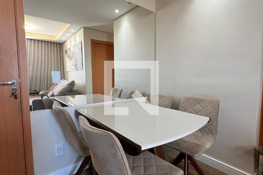 Sala de apartamento à venda com 2 quartos, 50m² em São Jorge, Novo Hamburgo