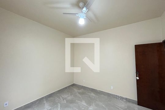Quarto 1 de casa para alugar com 3 quartos, 240m² em Pilares, Rio de Janeiro