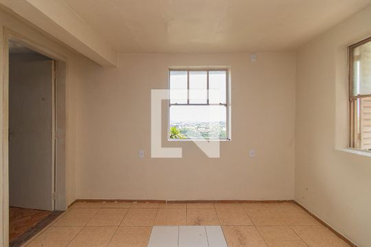 Sala/Cozinha de casa para alugar com 1 quarto, 41m² em Glória, Porto Alegre