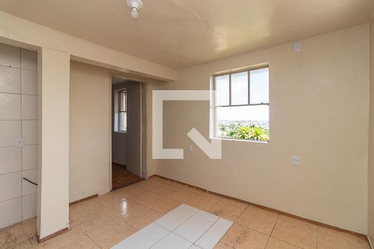 Sala/Cozinha de casa à venda com 1 quarto, 41m² em Glória, Porto Alegre