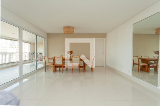 Sala de Jantar de apartamento para alugar com 4 quartos, 223m² em Jardim Marajoara, São Paulo