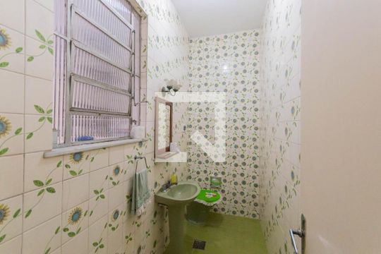 Lavabo de casa à venda com 4 quartos, 300m² em Maracanã, Rio de Janeiro