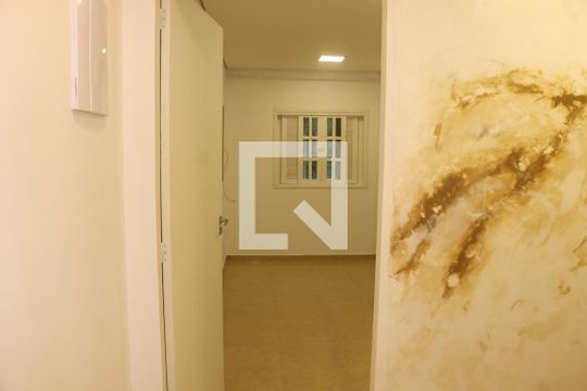 Casa para alugar com 1 quarto, 35m² em Jardim Leonor, Cotia