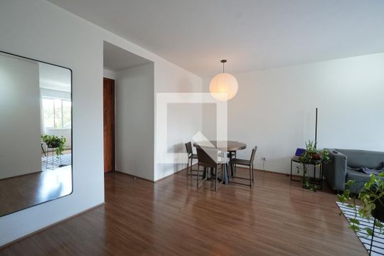 Sala de apartamento à venda com 3 quartos, 96m² em Vila Mariana, São Paulo
