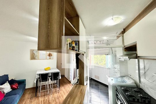 Sala/Cozinha de apartamento para alugar com 2 quartos, 48m² em Vila Bela Vista (zona Norte), São Paulo