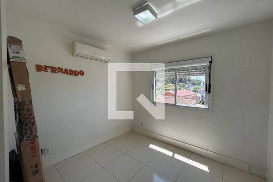 Quarto de apartamento para alugar com 4 quartos, 140m² em Scharlau, São Leopoldo