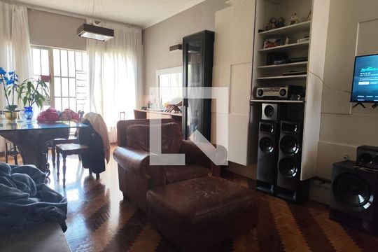 Casa à venda com 3 quartos, 250m² em Instituto de Previdencia, São Paulo