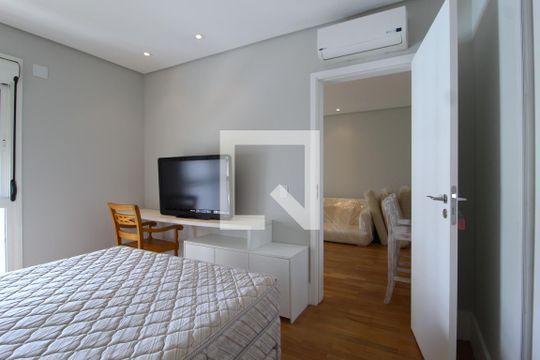 Quarto Suíte de apartamento para alugar com 1 quarto, 62m² em Itaim Bibi, São Paulo