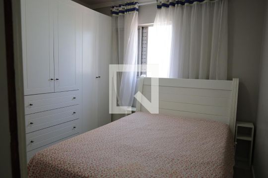 Apartamento à venda com 2 quartos, 51m² em Socorro, São Paulo