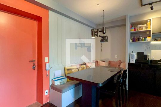Sala de Jantar de apartamento para alugar com 1 quarto, 56m² em Vila Madalena, São Paulo