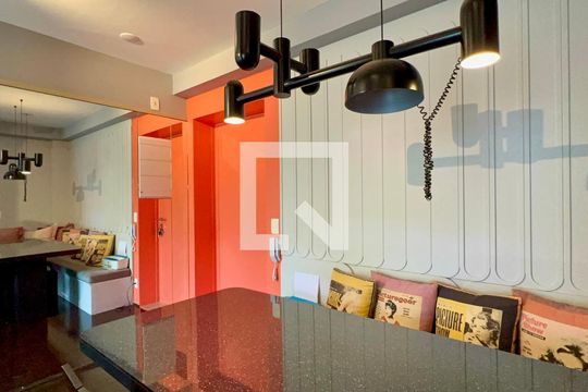Sala de Jantar de apartamento para alugar com 1 quarto, 56m² em Vila Madalena, São Paulo
