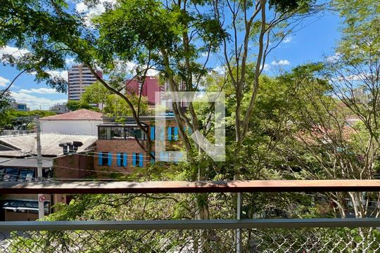 Varanda de apartamento para alugar com 1 quarto, 56m² em Vila Madalena, São Paulo