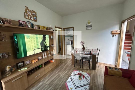 Sala de casa à venda com 4 quartos, 142m² em Todos Os Santos, Rio de Janeiro