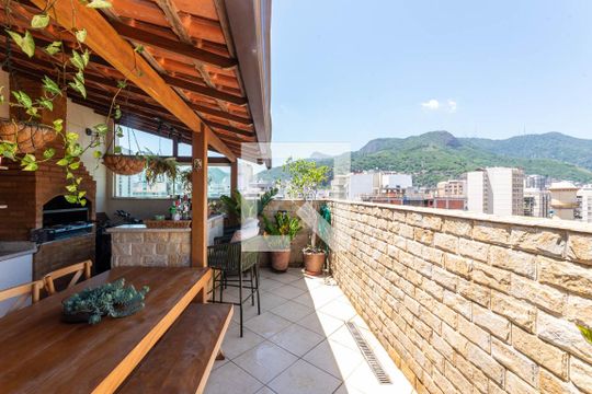 Cobertura de apartamento para alugar com 3 quartos, 150m² em Tijuca, Rio de Janeiro