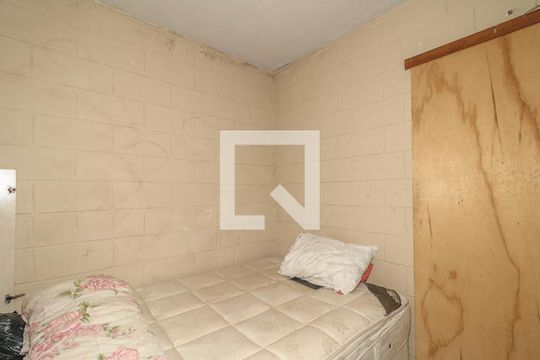 Quarto 2 de apartamento para alugar com 2 quartos, 100m² em Rubem Berta, Porto Alegre