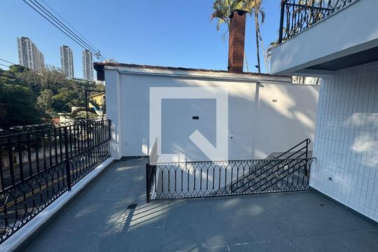 Casa à venda com 3 quartos, 148m² em Parque Monte Alegre, Taboão da Serra