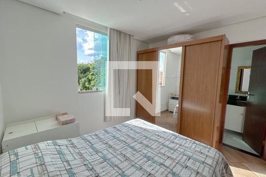 Casa à venda com 3 quartos, 186m² em Juliana, Belo Horizonte