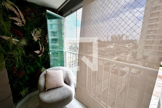 Apartamento à venda com 2 quartos, 56m² em Vila Itapegica, Guarulhos