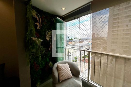 Apartamento à venda com 2 quartos, 56m² em Vila Itapegica, Guarulhos