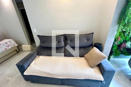 Apartamento à venda com 2 quartos, 56m² em Vila Itapegica, Guarulhos