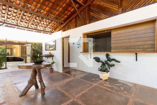 Casa à venda com 1 quarto, 250m² em Parque dos Pomares, Campinas