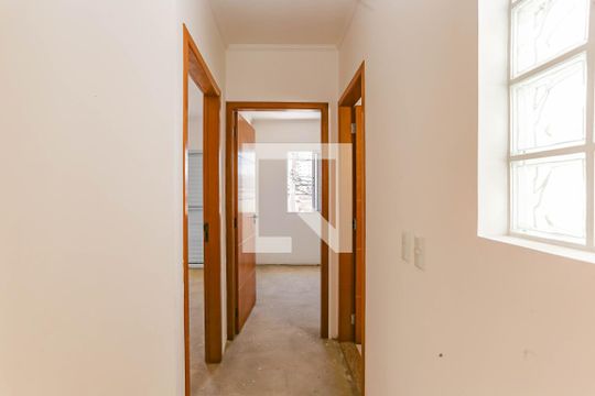 Corredor de casa à venda com 3 quartos, 84m² em Vila Nair, São Paulo