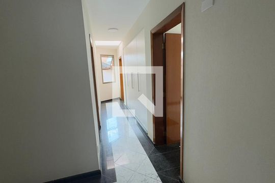 Casa de Condomínio à venda com 6 quartos, 420m² em Alphaville, Santana de Parnaíba
