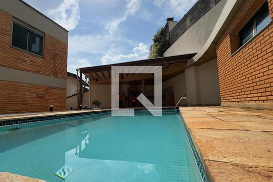 Casa de Condomínio à venda com 6 quartos, 420m² em Alphaville, Santana de Parnaíba