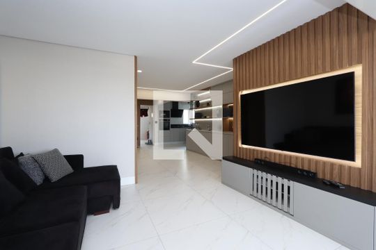 Sala de apartamento à venda com 3 quartos, 160m² em Jardim Avelino, São Paulo