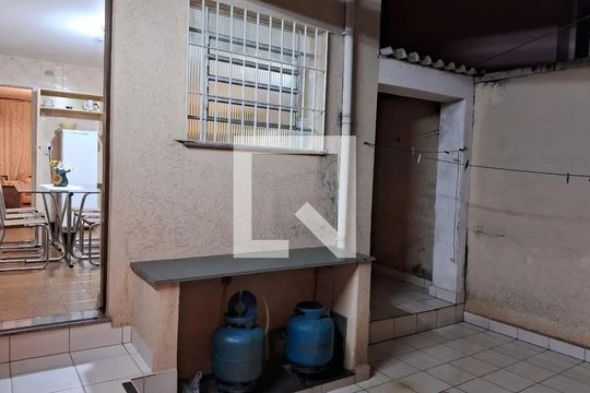 Casa à venda com 2 quartos, 105m² em Vila Mazzei, São Paulo