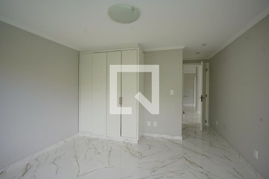 Suíte 1 de casa para alugar com 3 quartos, 300m² em Jurerê Internacional, Florianópolis