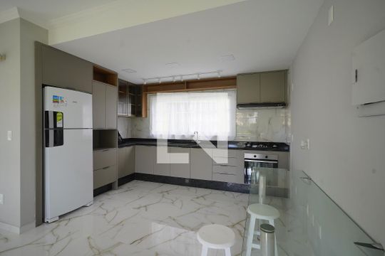 Cozinha de casa para alugar com 3 quartos, 300m² em Jurerê Internacional, Florianópolis