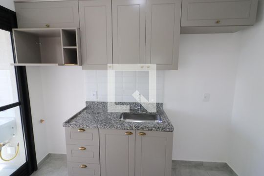 Cozinha de apartamento à venda com 1 quarto, 30m² em Km 18, Osasco