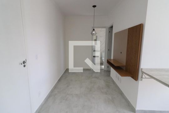 Sala de apartamento à venda com 1 quarto, 30m² em Km 18, Osasco