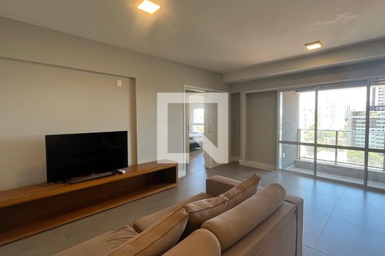 Apartamento para alugar com 2 quartos, 92m² em Cambuí, Campinas