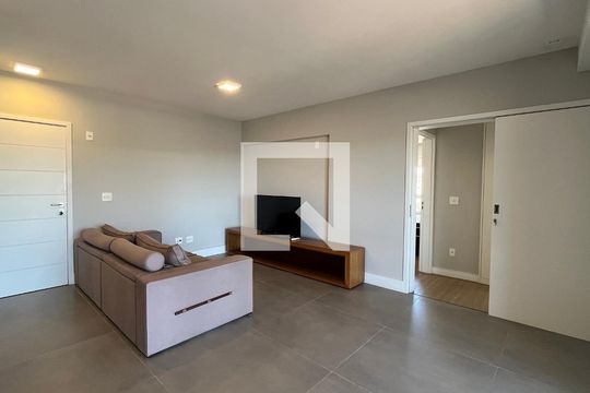 Apartamento para alugar com 2 quartos, 92m² em Cambuí, Campinas