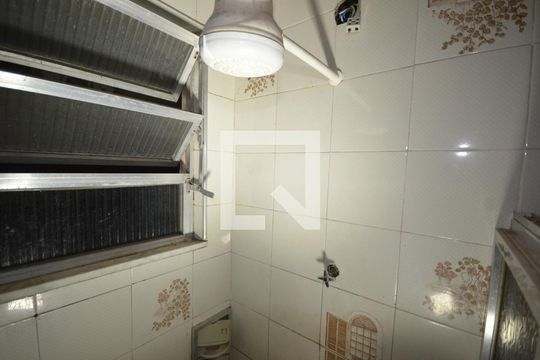 Banheiro da Suíte 1 de casa para alugar com 3 quartos, 140m² em Praça Seca, Rio de Janeiro
