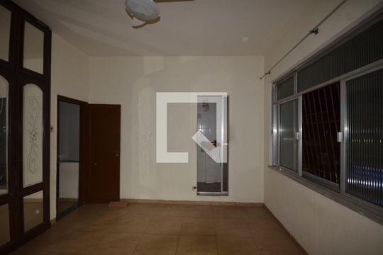Quarto 2 Suite de casa para alugar com 3 quartos, 140m² em Praça Seca, Rio de Janeiro