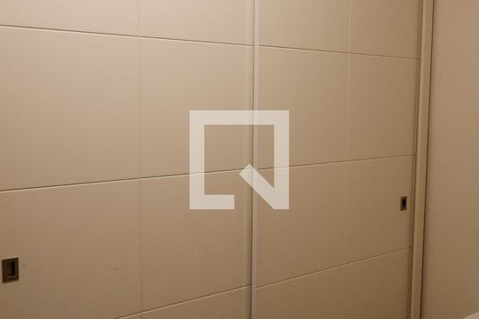 Quarto 2 de casa à venda com 4 quartos, 238m² em Bela Vista, Osasco