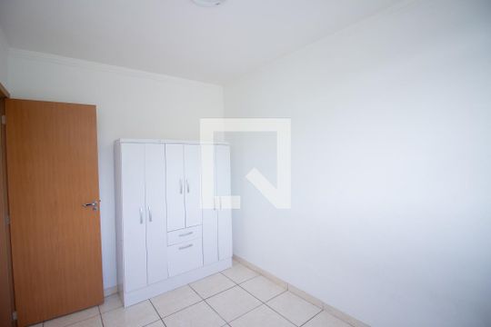 Quarto 2 de apartamento à venda com 2 quartos, 60m² em Cabral, Contagem