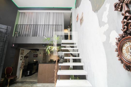 Sala de casa à venda com 6 quartos, 450m² em Água Rasa, São Paulo