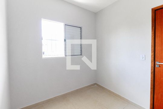 Quarto 1 de casa à venda com 2 quartos, 52m² em Itaquera, São Paulo
