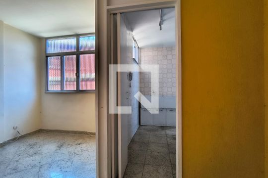 Sala de apartamento à venda com 2 quartos, 48m² em Freguesia (jacarepaguá), Rio de Janeiro