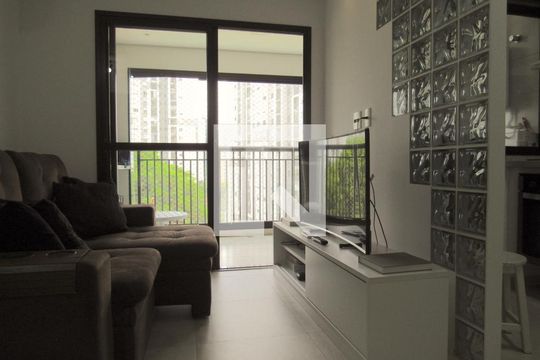 Sala de apartamento à venda com 1 quarto, 41m² em Continental, Osasco