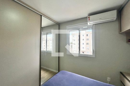 Quarto de apartamento para alugar com 2 quartos, 61m² em Santo Afonso, Novo Hamburgo