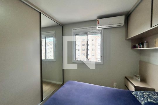 Quarto de apartamento para alugar com 2 quartos, 61m² em Santo Afonso, Novo Hamburgo