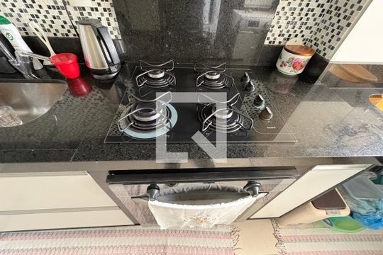 Apartamento à venda com 2 quartos, 54m² em Jardim Olavo Bilac, São Bernardo do Campo