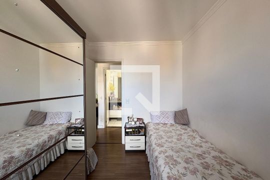 Apartamento à venda com 2 quartos, 54m² em Jardim Olavo Bilac, São Bernardo do Campo